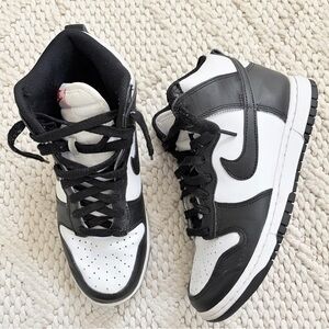 NIKE Dunk Panda Black & White High Top Sneakers Womens 8 EUC